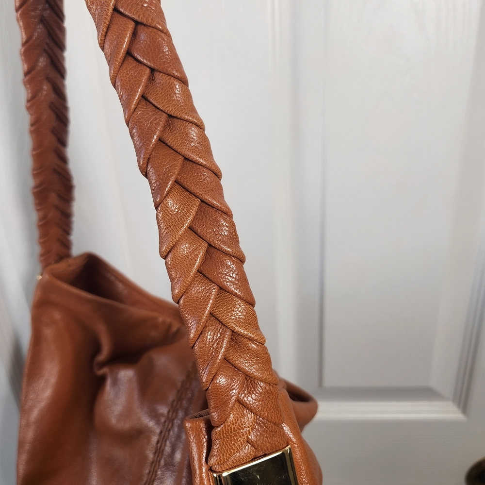 Antonio Melanie Thandie Shoulder Saddle Bag Magnetic Closure Braided Handle - Picture 7 of 11